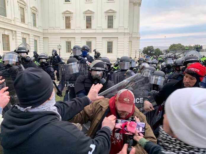 “washington,,Dc,-,January,,6,2021:,Trump,Supporters,Rioting,At A tense standoff between protesters and police at a demonstration